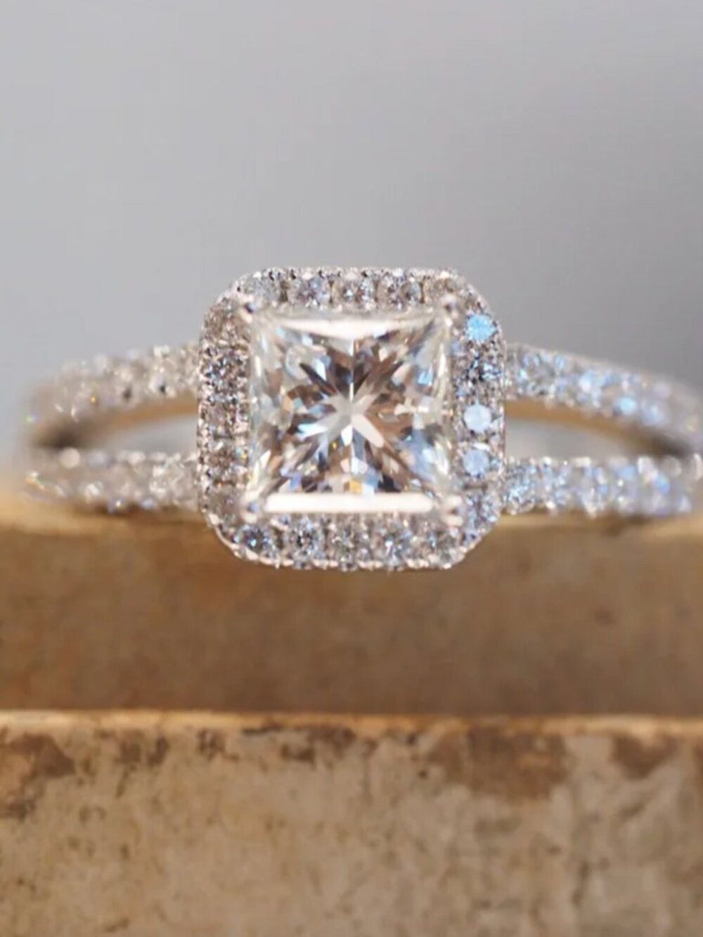 NEW 14k White Gold Princess Cut Diamond Ring Band Engagement Ring